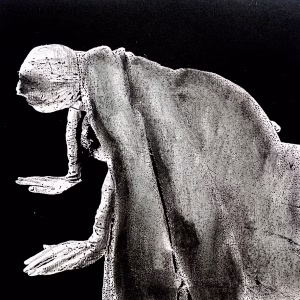 Crawling Woman II (black)