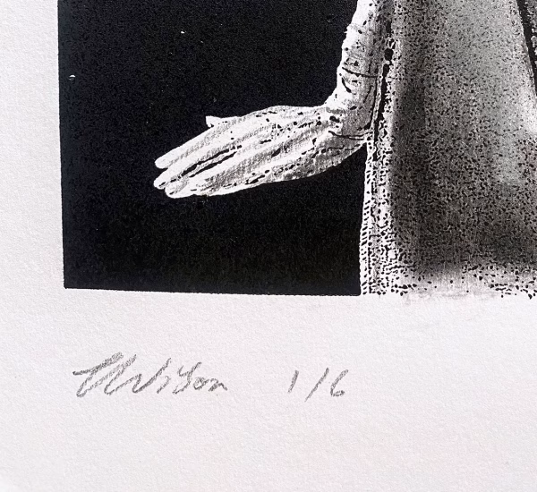 Crawling Woman II (black)